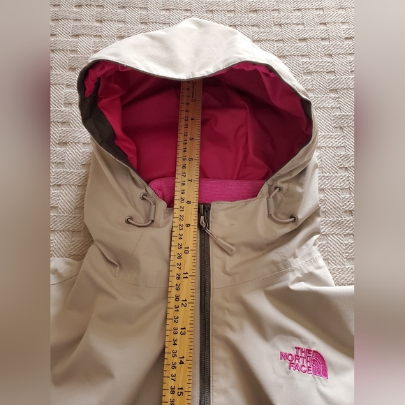 The North Face Dry Vent "Triclimate" Jacket - Picture 8 of 11